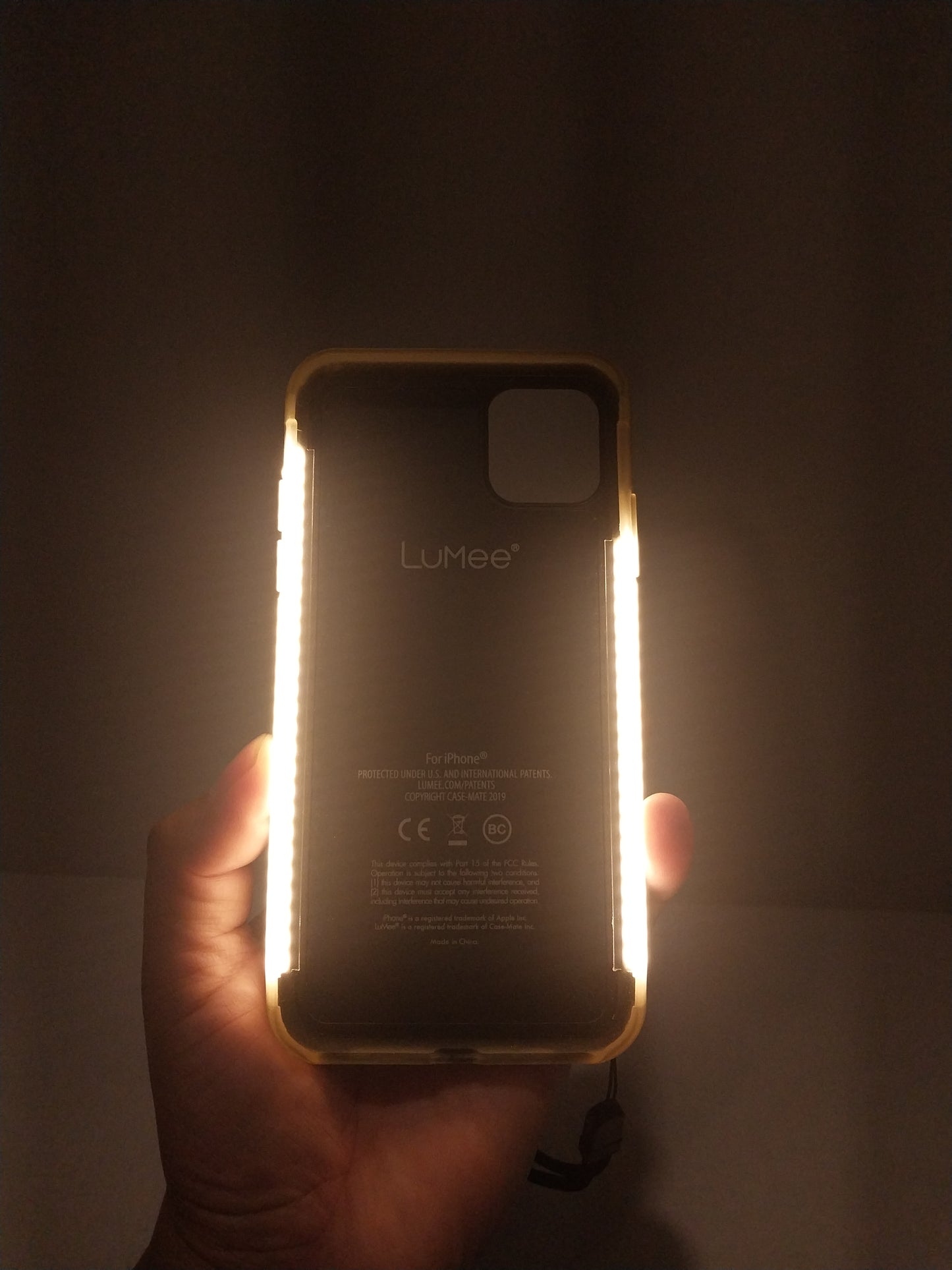 Funda IPhone 11 Pro Max con luz delantera y trasera para selfie, recargable