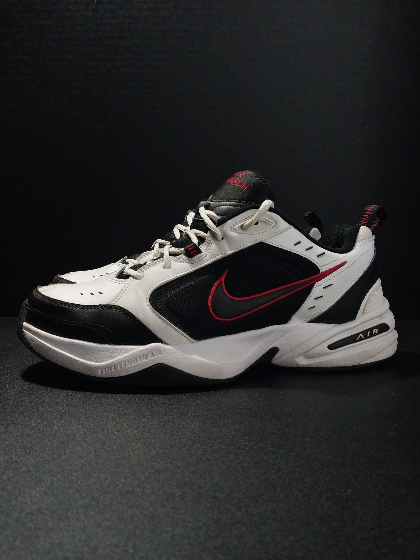 Nike Air Monarch IV 4E Wide White Red